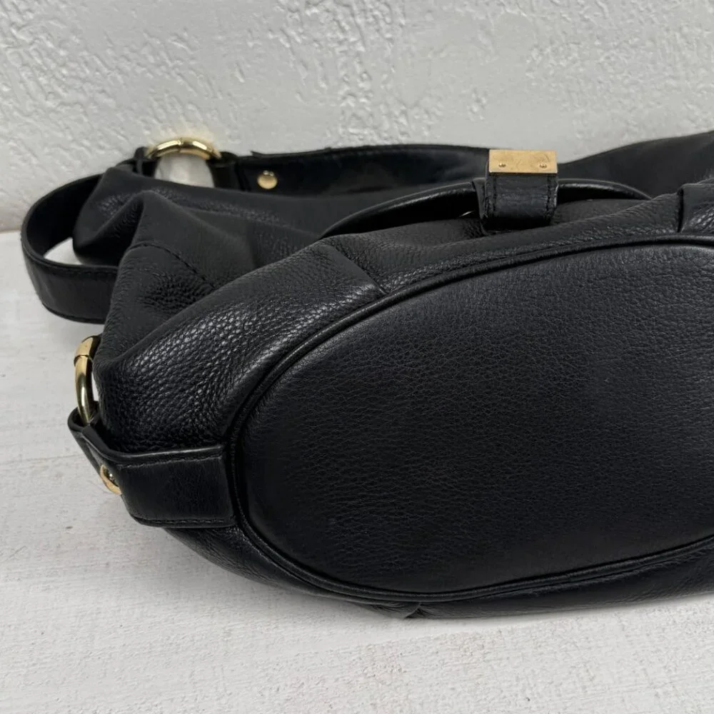 Michael Kors Black Leather Hobo Shoulder Bag Gold MK Logo Zip Top Medium